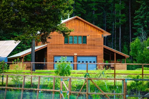 Exterior - 13750 N Fork Rd, Polebridge, MT 59928 photo 17 of 22
