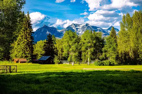 Exterior - 13750 N Fork Rd, Polebridge, MT 59928 photo 4 of 22