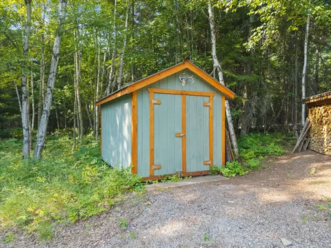 Exterior - 13786 Ridge Loop Rd, Bigfork, MT 59911 photo 13 of 14