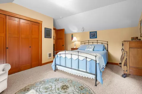 Bedroom - 13786 Ridge Loop Rd, Bigfork, MT 59911 photo 4 of 4