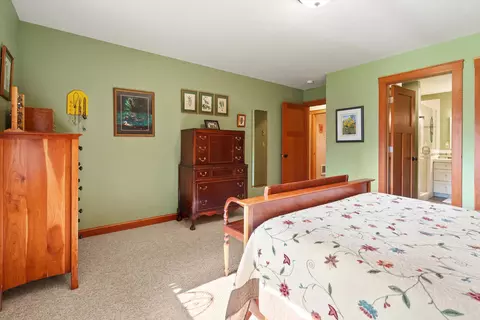 Bedroom - 13786 Ridge Loop Rd, Bigfork, MT 59911 photo 2 of 4