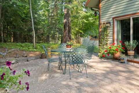 Exterior - 13786 Ridge Loop Rd, Bigfork, MT 59911 photo 10 of 14