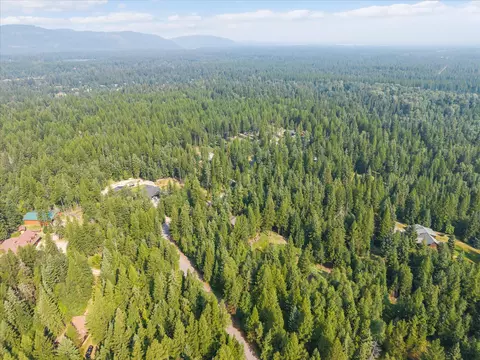 View/Area - 13786 Ridge Loop Rd, Bigfork, MT 59911 photo 3 of 13