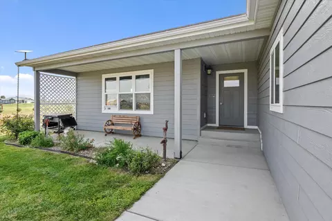 Exterior - 7 Rhett Dr, Townsend, MT 59644 photo 2 of 11