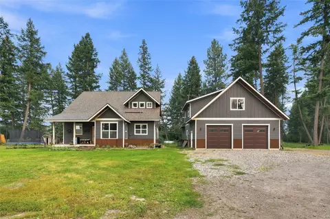 381 Dunwoody Ln, Columbia Falls, MT 59912