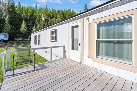 220 3rd Ave S, Martin City, MT 59926