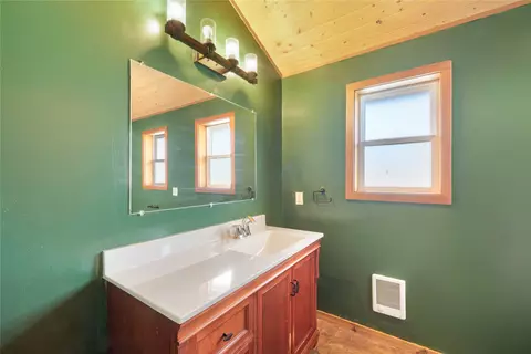 Bath - 83 Boulder Patch Rd, Hall, MT 59837 photo 3 of 7