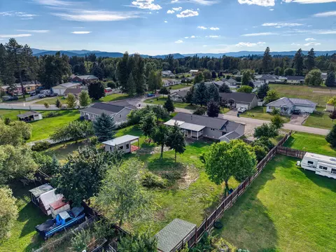 View/Area - 111 River Pl, Kalispell, MT 59901 photo 2 of 8