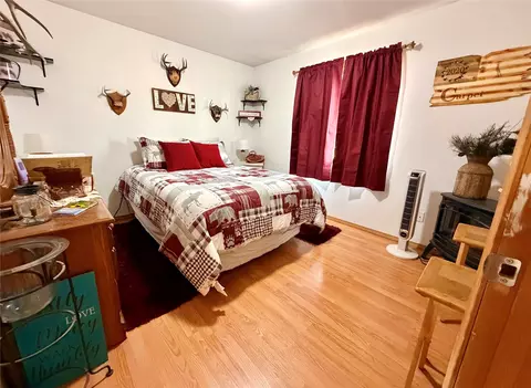 Bedroom - 111 River Pl, Kalispell, MT 59901 photo 2 of 2
