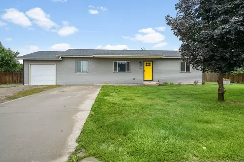 Exterior - 111 River Pl, Kalispell, MT 59901 photo 2 of 11