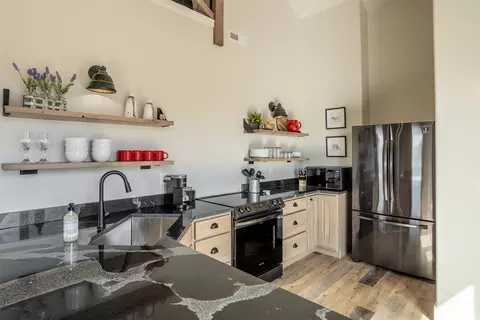 Kitchen - 131 Kyle Ln, Hamilton, MT 59840 photo 5 of 13