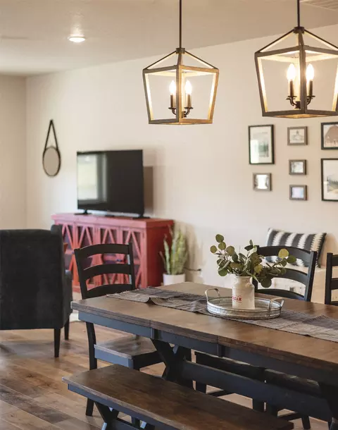 Dining - 131 Kyle Ln, Hamilton, MT 59840 photo 2 of 5