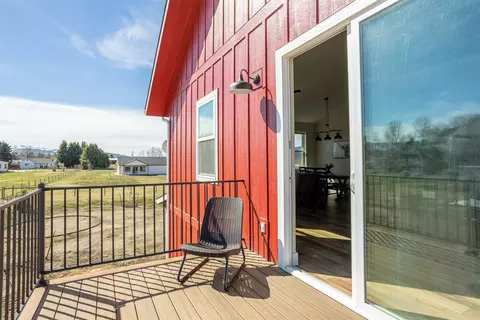 Exterior - 131 Kyle Ln, Hamilton, MT 59840 photo 3 of 10
