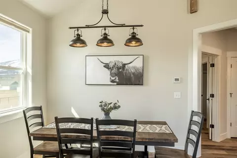 Dining - 131 Kyle Ln, Hamilton, MT 59840 photo 3 of 5