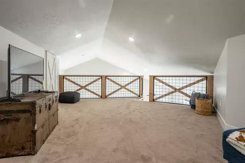 Entry Way - 131 Kyle Ln, Hamilton, MT 59840 photo 4 of 6