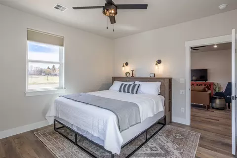 Bedroom - 131 Kyle Ln, Hamilton, MT 59840 photo 3 of 14