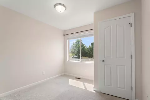 Bedroom - 1010 Wolf Rd, Helena, MT 59602 photo 1 of 5