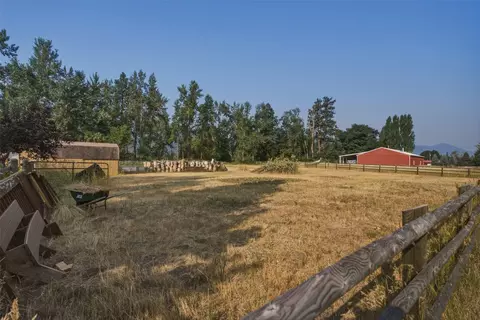 Exterior - 19525 E Mullan Rd, Clinton, MT 59825 photo 11 of 28