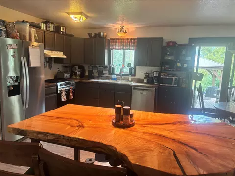 Kitchen - 19525 E Mullan Rd, Clinton, MT 59825 photo 3 of 6