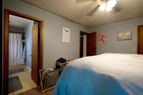 Bedroom - 19525 E Mullan Rd, Clinton, MT 59825 photo 2 of 5