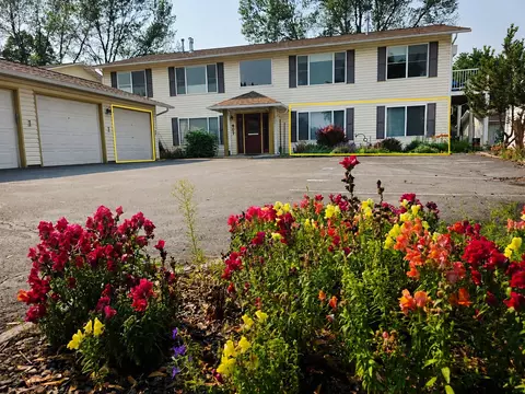 807 Pattee Creek Dr #D, Missoula, MT 59801