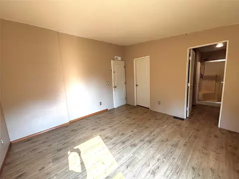 Bedroom - 21 Platt Gulch Rd, Jefferson City, MT 59638 photo 2 of 6