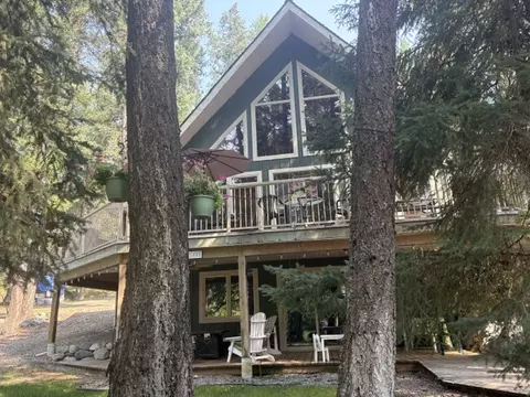 Exterior - 199 Glen View Dr, Eureka, MT 59917 photo 14 of 34