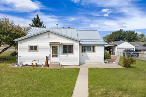 212 S 5th St, East Helena, MT 59635