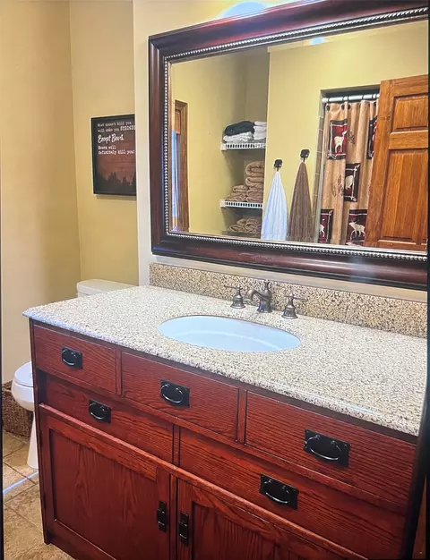 Bath - 179 Cooper Dr, Cascade, MT 59421 photo 5 of 5