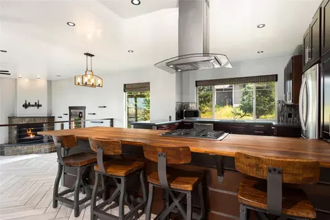 Kitchen - 61 Bear Paw Loop, Bigfork, MT 59911 photo 2 of 8