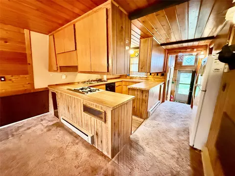 Kitchen - 6 Arrow Leaf Loop, Choteau, MT 59422 photo 3 of 5