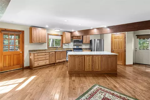 1010 Kelley Rd, Columbia Falls, MT 59912