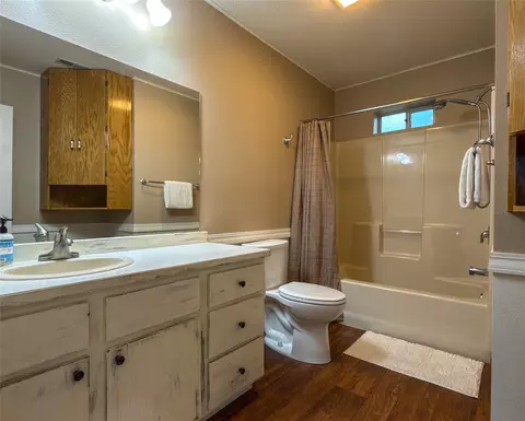 Bath - 285 Swan River Rd, Bigfork, MT 59911 photo 4 of 4