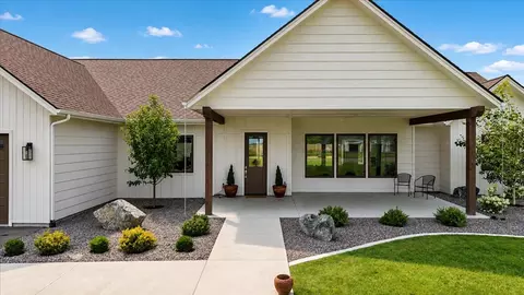 Exterior - 355 Jefferson St, Kalispell, MT 59901 photo 5 of 12