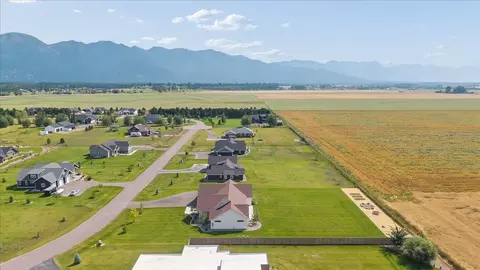 View/Area - 355 Jefferson St, Kalispell, MT 59901 photo 4 of 9