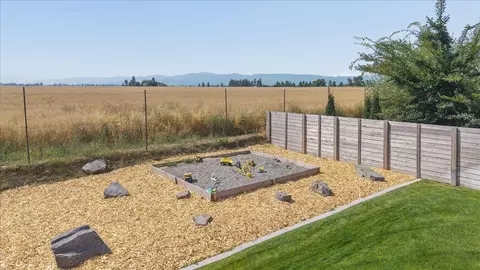 Exterior - 355 Jefferson St, Kalispell, MT 59901 photo 11 of 12
