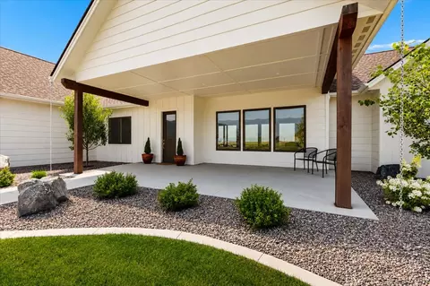 Exterior - 355 Jefferson St, Kalispell, MT 59901 photo 4 of 12