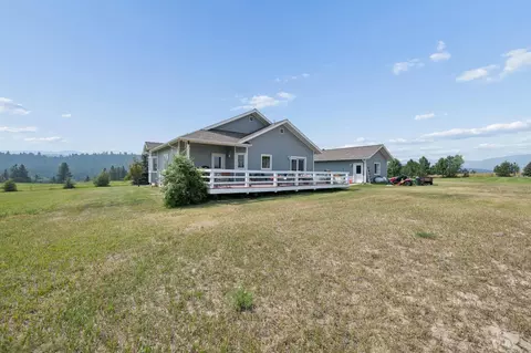 Exterior - 342 Overlook Dr, Eureka, MT 59917 photo 3 of 9