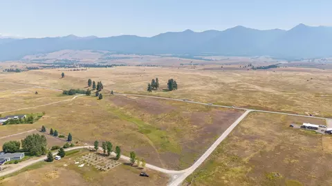66 Douglas Dr, Eureka, MT 59917 photo 8