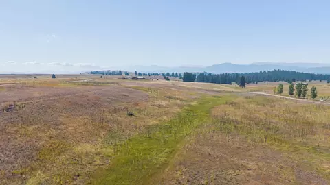 66 Douglas Dr, Eureka, MT 59917 photo 5