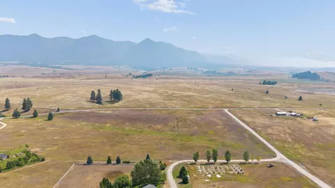66 Douglas Dr, Eureka, MT 59917 photo 7
