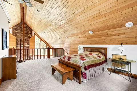 Bedroom - 29 Pine Tree Ln, Monarch, MT 59463 photo 7 of 9