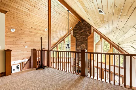 Entry Way - 29 Pine Tree Ln, Monarch, MT 59463 photo 3 of 4