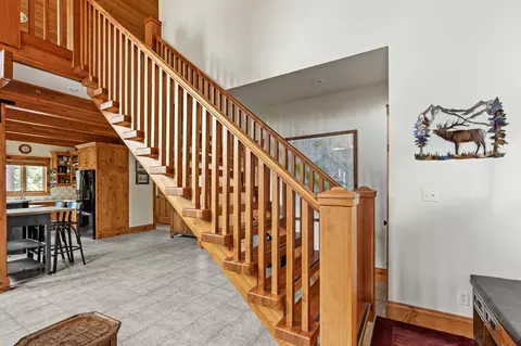 Entry Way - 29 Pine Tree Ln, Monarch, MT 59463 photo 2 of 4