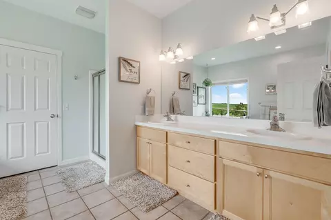 Bath - 41547 Flathead View Dr, Polson, MT 59860 photo 3 of 9