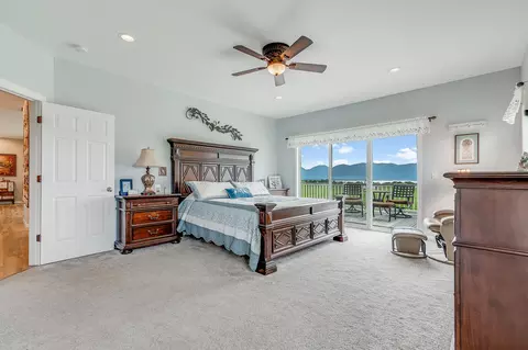 Bedroom - 41547 Flathead View Dr, Polson, MT 59860 photo 2 of 11