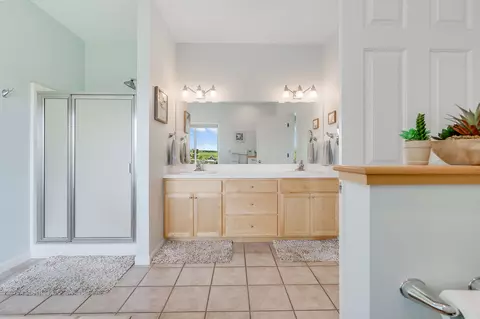 Bath - 41547 Flathead View Dr, Polson, MT 59860 photo 2 of 9