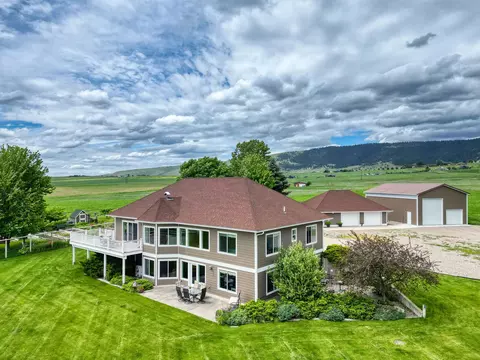 Exterior - 41547 Flathead View Dr, Polson, MT 59860 photo 2 of 6