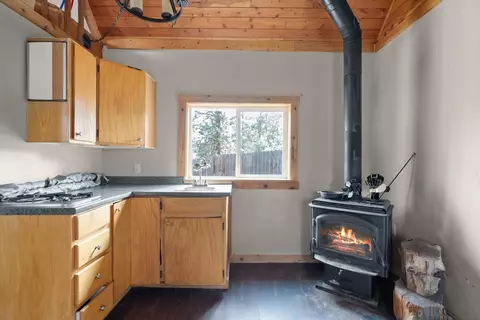 Kitchen - 300 Peaceful Dr, Bigfork, MT 59911 photo 5 of 5