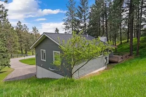 Exterior - 300 Peaceful Dr, Bigfork, MT 59911 photo 3 of 11